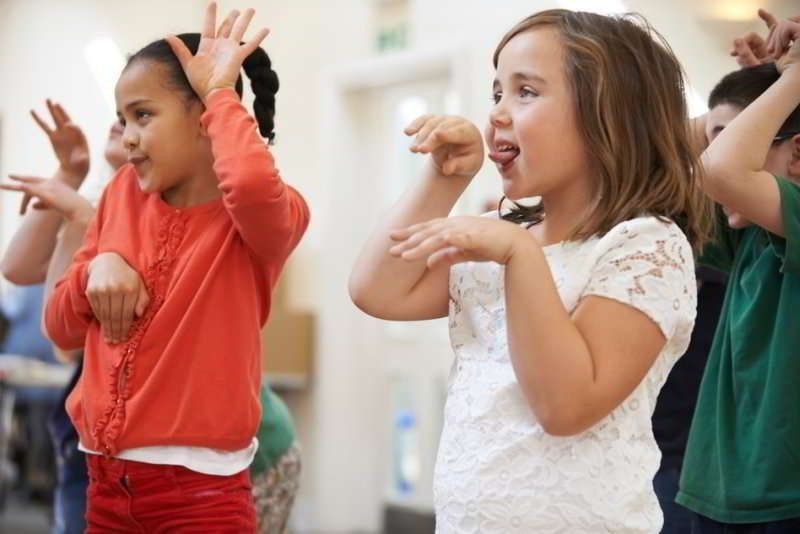 Stage de théâtre pour enfants | 02. - 06.08.21 | Aix-en-Provence